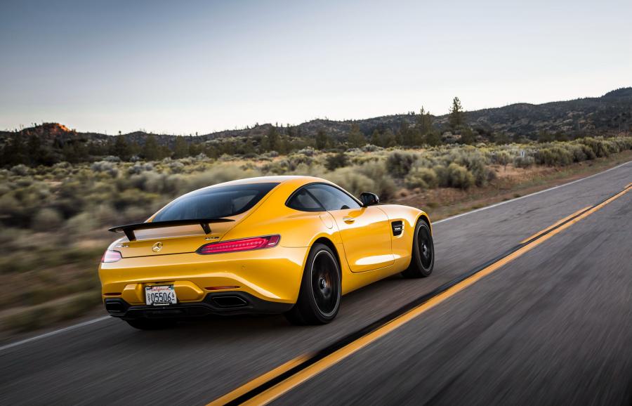  Mercedes-AMG GT S 2016 года  (NA) (фото 19 из 35)